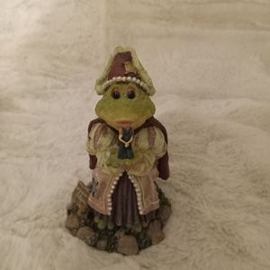 Vintage 1999 Boyd's figurine